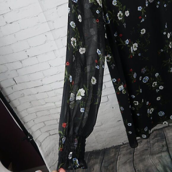 H&M BLACK FLORAL LONG SLEEVE MOCK NECK MIDI SHIFT DRESS SIZE 4 - Picture 6 of 9